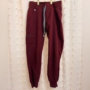 FIGS XS Petite Zamora Joggers Scrub Pants in Burgandy